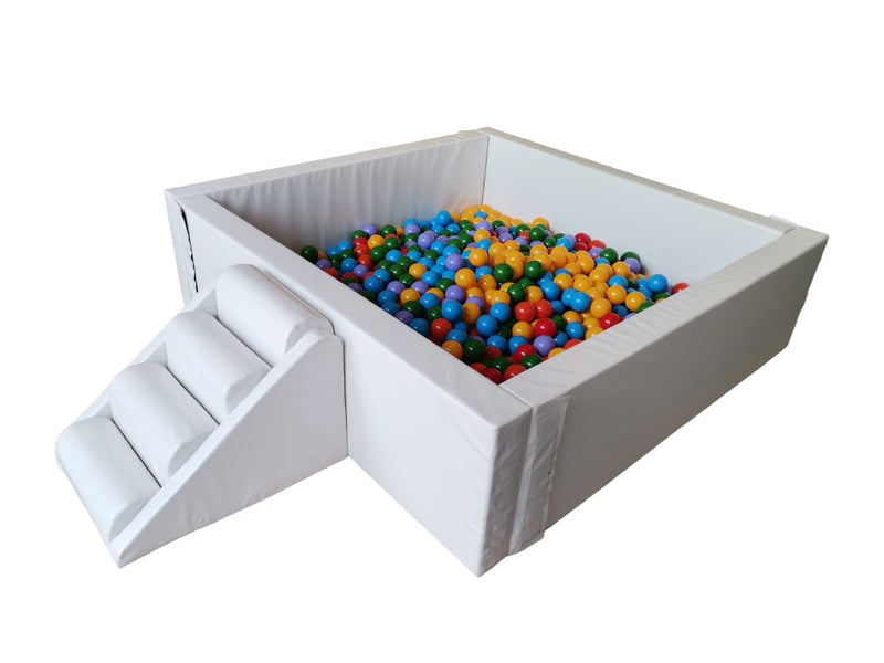 Alberca Cuadrada 2 x 2 mts x 45 cm con 1500 pelotas ARMABLE CON VELCROS